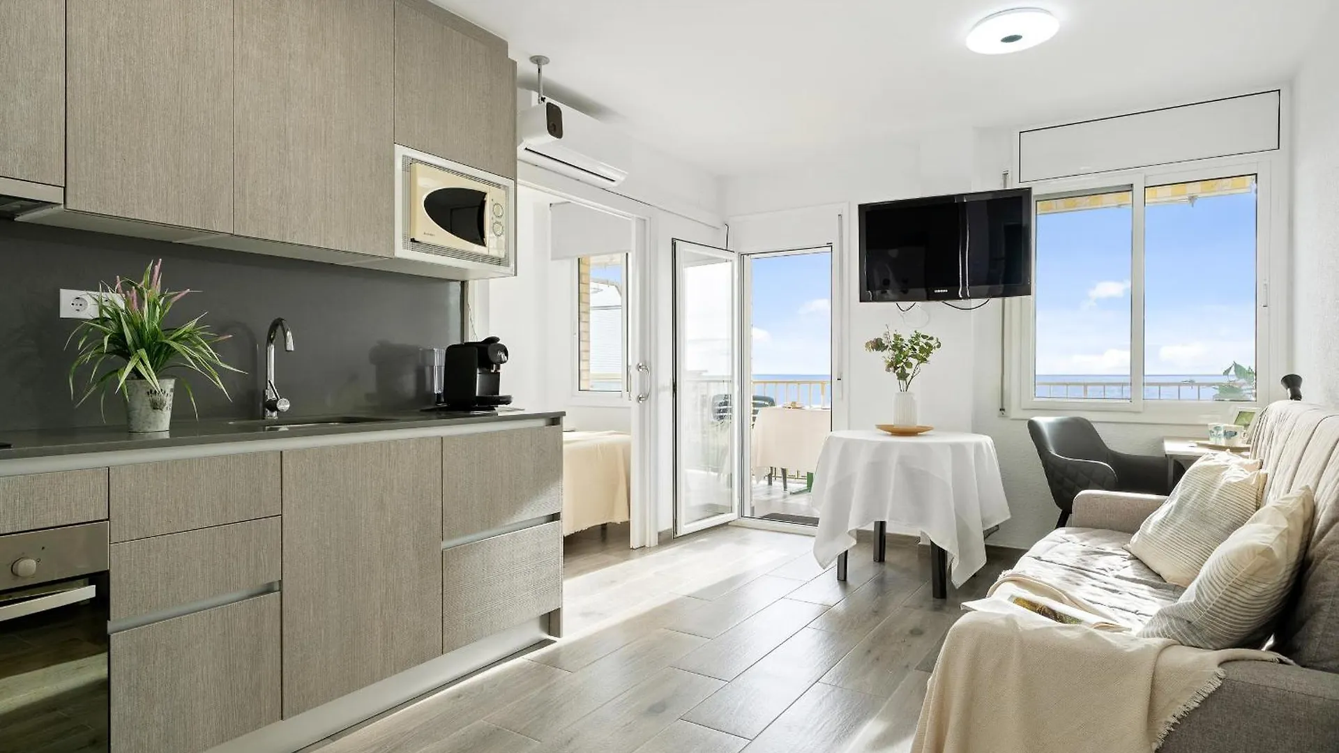 Apartment Apartamento Adriatico La Pineda Spain